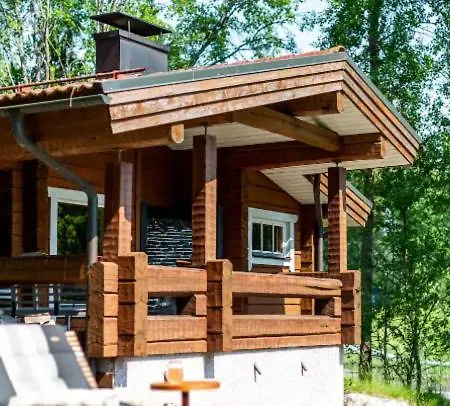 Camping Kaunis Jaervenrantakohde *